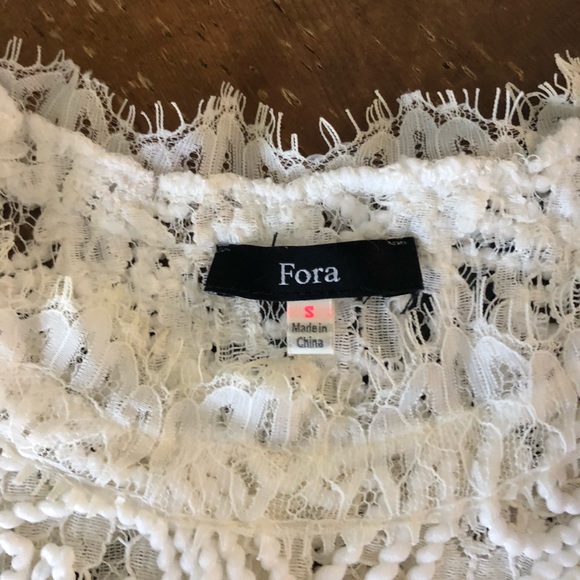 Little white dress - Picture 2 of 5